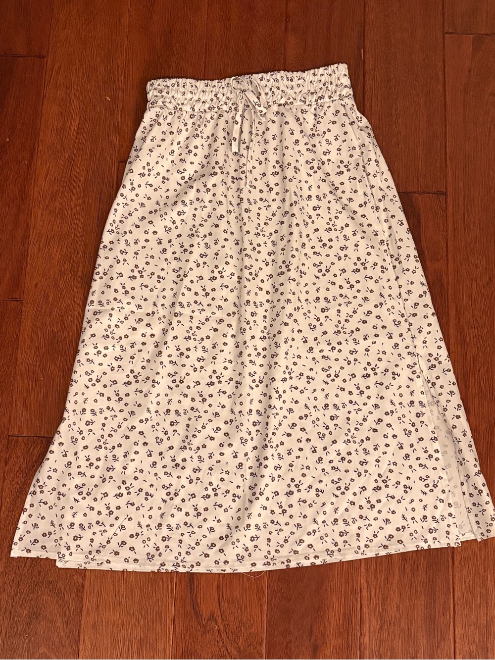 White Floral A-Line Midi Skirt
